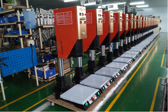 超聲波焊接機：玩具馬達外殼焊接生產(chǎn)的效率革命者